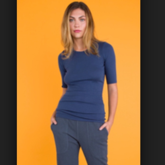 Prairie Underground Tops - NWOT Prairie Underground 1/4 Sleeve long Tshirt XL